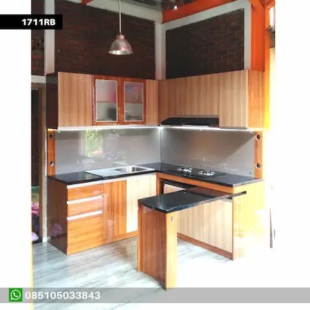 Meja siluman pada kitchen set buatan SUNSUN Interior Bandung